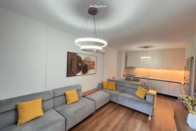 Tirane, jepet me qera apartament 2+1 Kati 3, 92 m² 850 € (PRANE KISHES UNGJILLORE)