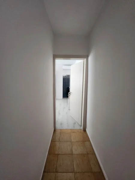 Tirane, jepet me qera apartament 2+1 Kati 0, 180 m² 700 € (Siri Kodra)