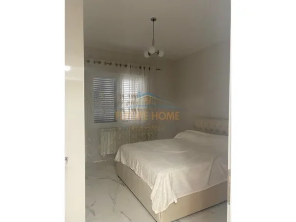 Tirane, jepet me qera shtepi 2+1 Kati 1, 330 m² 700 € (Mullet)