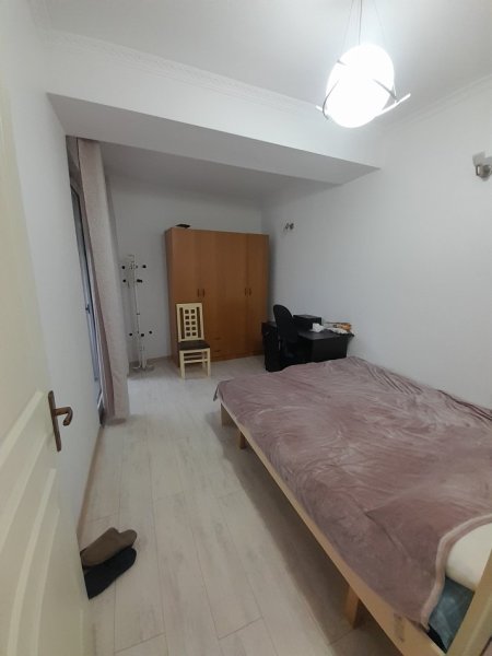 Tirane, jepet me qera apartament 3+1+Ballkon Kati 9, 160 m² 800 € (Kompleksi Halili,tek Selvia, Rruga Dibrës, Tiranë)
