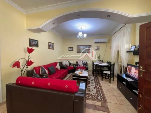 Vlore, shitet shtepi 3+1+Ballkon Kati 1, 129 m² 125.000 € 