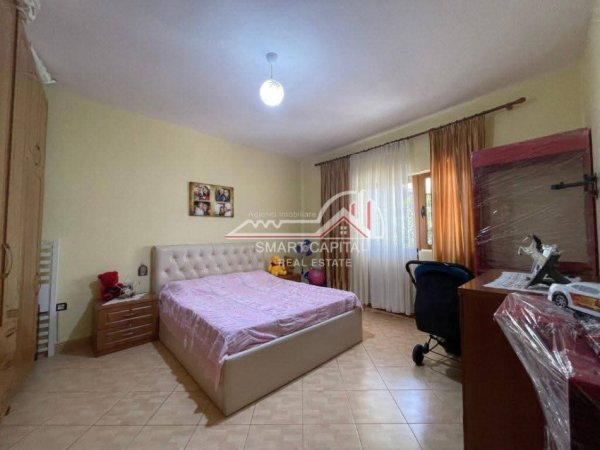 Vlore, shitet shtepi 3+1+Ballkon Kati 1, 129 m² 125.000 € 