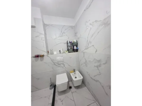 Tirane, shes apartament 2+1 Kati 7, 124 m² 150.000 € (Astir)