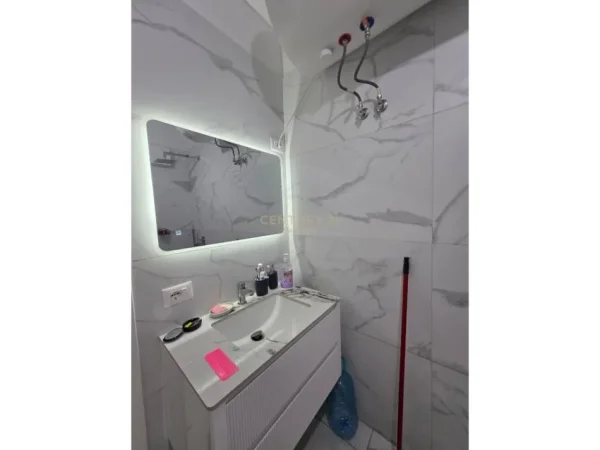 Tirane, shes apartament 2+1 Kati 7, 124 m² 150.000 € (Astir)