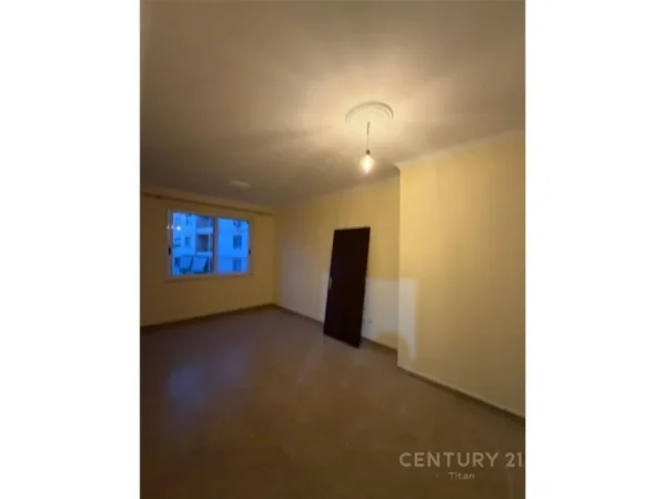 Tirane, shes apartament 2+1 Kati 3, 91 m² 125.000 € (Astir)