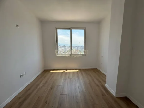 Tirane, shes apartament 2+1 Kati 9, 110 m² 170.000 € (Rruga Sokrat Miho)