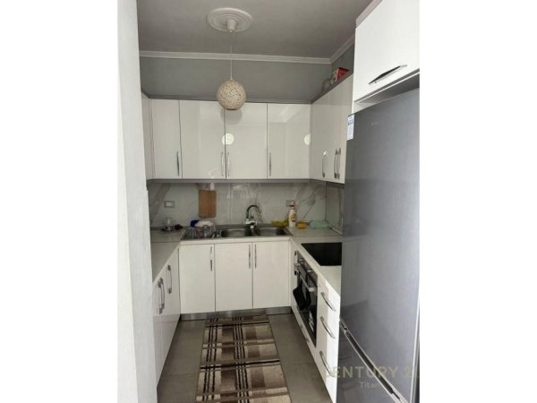 Tirane, shitet apartament 2+1+Ballkon Kati 4, 113 m² 135.000 € (Terminali Veri Jug)