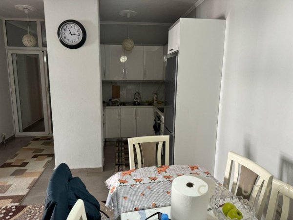 Tirane, shitet apartament 2+1+Ballkon Kati 4, 113 m² 135.000 € (Terminali Veri Jug)