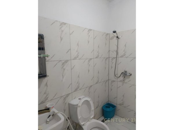 Tirane, shes Vile 2+1+Ballkon Kati 1, 186 m² 155.001 € (Liqeni Paskuqanit)