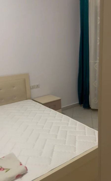 Tirane, jepet me qera apartament 2+1 Kati 2, 90 m² 500 € (Astir)