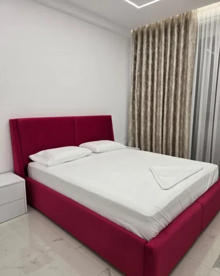 APARTAMENT  1+1 ME QIRA KODRA E DIELLIT  650 €