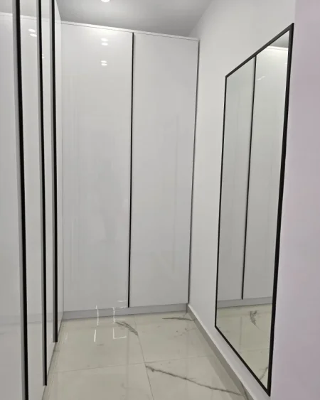 APARTAMENT  1+1 ME QIRA KODRA E DIELLIT  650 €