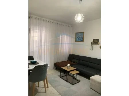 Durres, shitet apartament 1+1 Kati 3, 75.000 € 