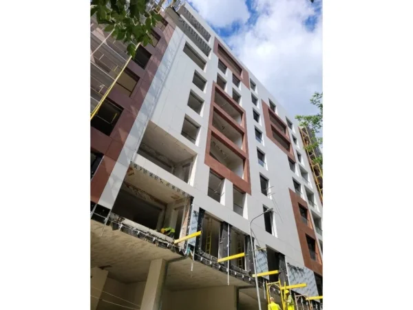 Tirane, shitet apartament 2+1+Ballkon Kati 2, 114 m² 424.760 € (Rruga Faik Konica)