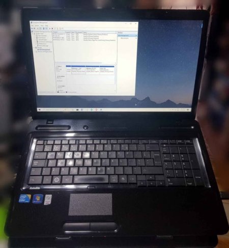 Lushnje, shes Laptop Toshiba Satellite L670-117. -17.3inch. Intel Core i3 330M .6 Gb Ram. 1Tb Hdd (1000G). -90 mij lek te vjetra