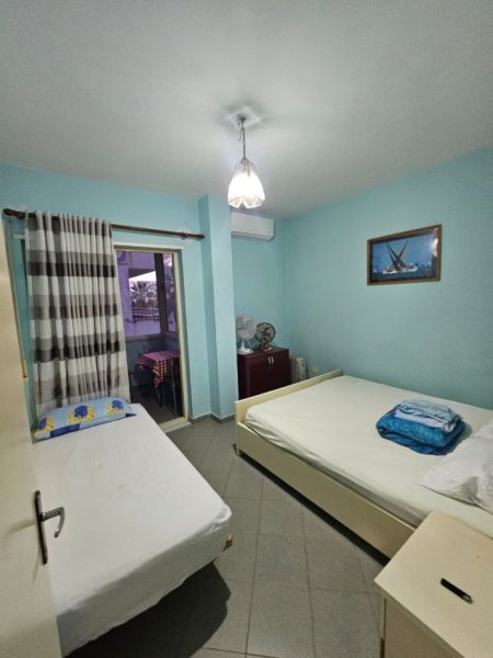 Durres, jepet me qera apartament 1+1+Aneks+Ballkon Kati 2, 55 m² 200 € 