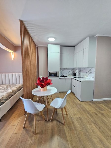 Durres, jepet me qera apartament 1+1 Kati 6, 67 m² 400 € 