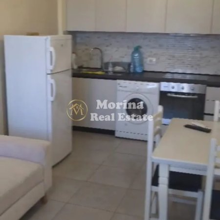 Tirane, jepet me qera apartament 1+1 Kati 4, 50 m² 400 € (Rruga Siri Kodra)
