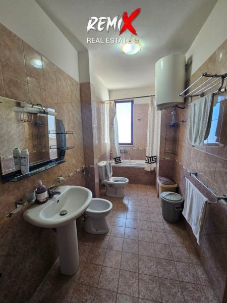 Durres, jepet me qera apartament 3+1+Aneks+Ballkon Kati 12, 120 m² 600 € 