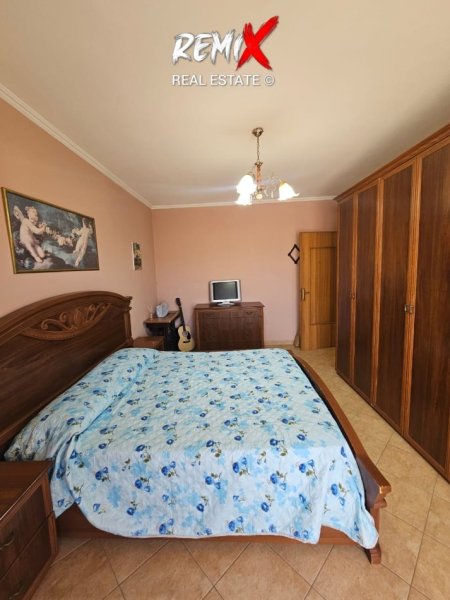 Durres, jepet me qera apartament 3+1+Aneks+Ballkon Kati 12, 120 m² 600 € 