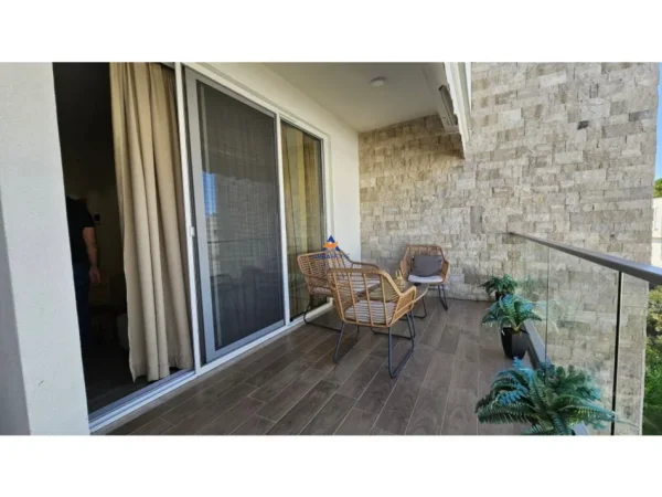 Durres, shitet apartament 2+1+Ballkon Kati 3, 82 m² 230.000 € (SAN PIETRO, GJIRI I LALZIT)