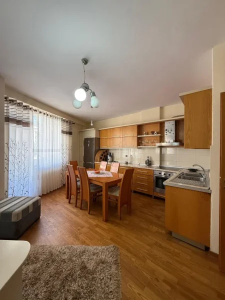 Tirane, shitet apartament 1+1+Ballkon Kati 3, 68 m² 91.000 € (Rruga e Thesarit, Fresk)