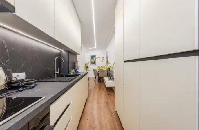 Tirane, jepet me qera apartament 1+1 Kati 5, 64 m² 700 € (MYSLYM SHYRI)