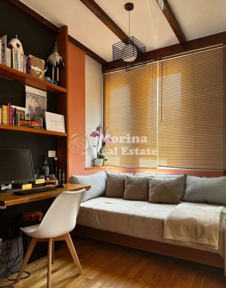 Tirane, jepet me qera apartament 2+1 Kati 1, 180 m² 1.000 € (Pallati Brigadave)
