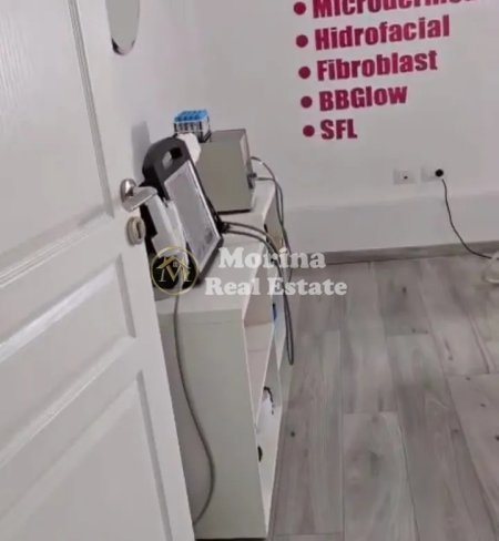 Tirane, jepet me qera apartament 2+1 Kati 2, 70 m² 700 € (Tregu Cam)