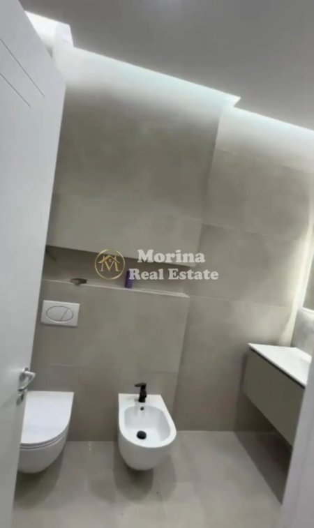 Tirane, jepet me qera apartament 2+1+Ballkon Kati 6, 128 m² 1.250 € (Oasis Rezidence, Astir)
