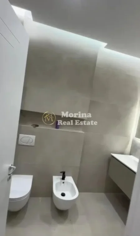 Tirane, jepet me qera apartament 2+1+Ballkon Kati 6, 128 m² 1.000 € (Oasis Rezidence, Astir)