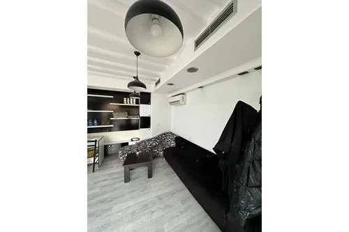 Tirane, shitet dyqan Kati 0, 53 m² 200.000 € 