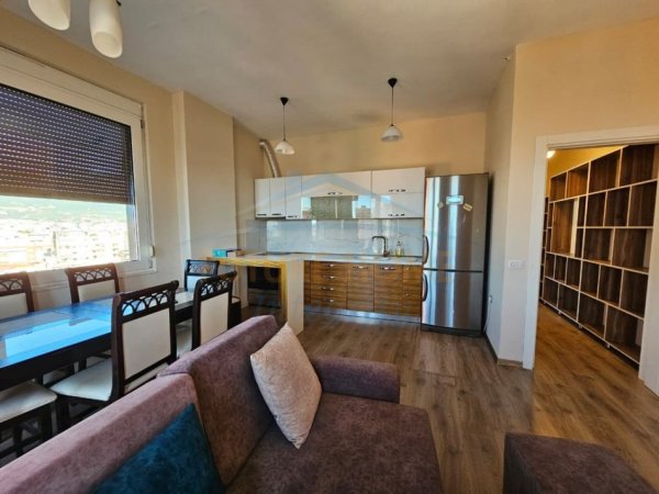 Tirane, jepet me qera apartament 1+1+Ballkon Kati 9, 65 m² 800 € 