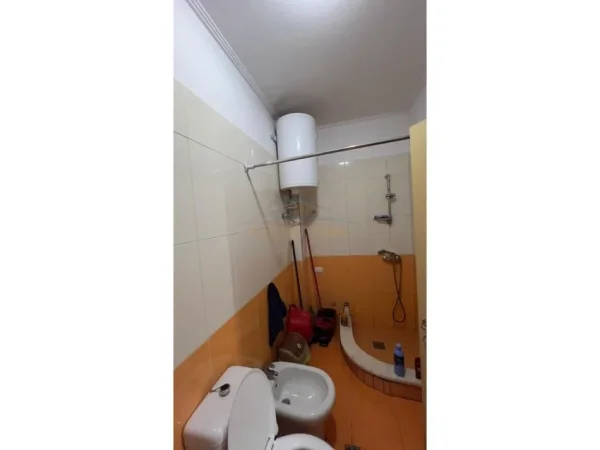 Tirane, shitet apartament 1+1+Ballkon Kati 3, 57 m² 120.000 € (KODRA E DIELLIT)