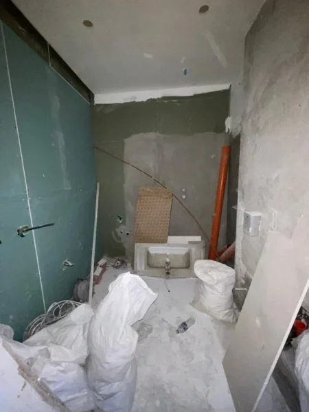 Tirane, shitet apartament 2+1+Ballkon Kati 6, 101 m² 130.000 € (Fresk)