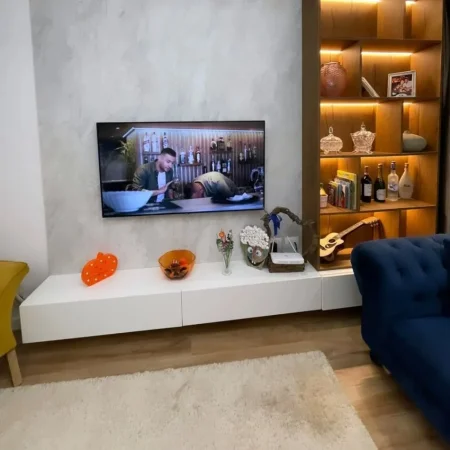 shitet apartament , 114 m² 215.000 € (Fusha e Aviacionit)