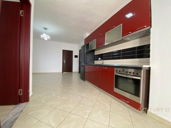 Tirane, jepet me qera apartament 1+1 Kati 5, 72 m² 500 € (Astir)