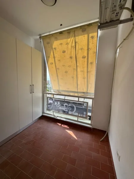 Tirane, shitet apartament 1+1 Kati 7, 70 m² 145.000 € (rruga xhanfize keko)