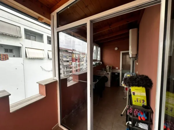 Tirane, shitet apartament 2+1+Ballkon Kati 5, 123 m² 140.000 € (rruga 3 deshmoret)