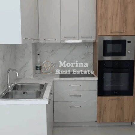 Tirane, jepet me qera apartament 2+1 Kati 2, 110 m² 400 € (Kamez)