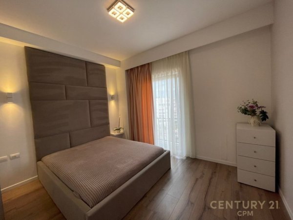 Tirane, shes apartament 2+1 Kati 6, 89 m² (Kompleksi Quatrum)