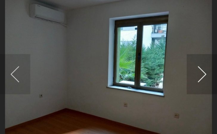 Tirane, jepet me qera apartament 3+1+Ballkon Kati 2, 90 m² 600 € 