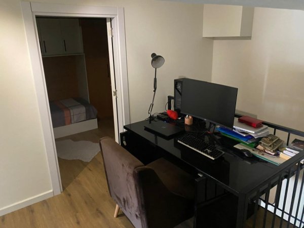 Tirane, jepet me qera apartament duplex 2+1+Ballkon Kati 1, 80 m² 550 € (Golden Park 3)