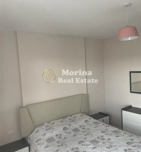 Tirane, jepet me qera apartament 2+1+Ballkon Kati 4, 100 m² 500 € (Kamez)