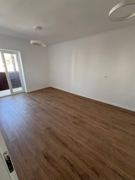 Tirane, shitet apartament 1+1+Ballkon Kati 7, 56 m² 117.000 € (don bosko)