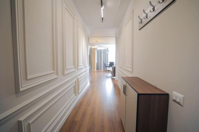 Tirane, shitet apartament 2+1+Ballkon Kati 7, 106 m² 320.000 € (Ish Ekspozita)