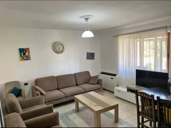 Tirane, shitet apartament 1+1+Aneks+Ballkon Kati 5, 60 m² 85.000 € (Ali Demi)