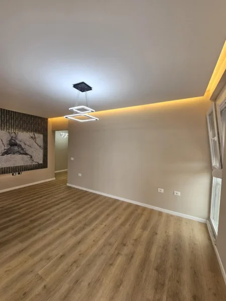 Tirane, shitet apartament 2+1 , 80 m² 189.000 € (Pazari Ri)