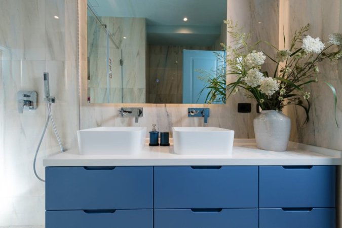 Tirane, jepet me qera apartament 3+1+Ballkon Kati 3, 145 m² 2.100 € (sauk i vjeter)