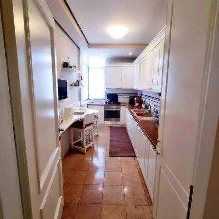 Tirane, shitet apartament 3+1 , 155 m² 510.000 € (stadiumi air albania)